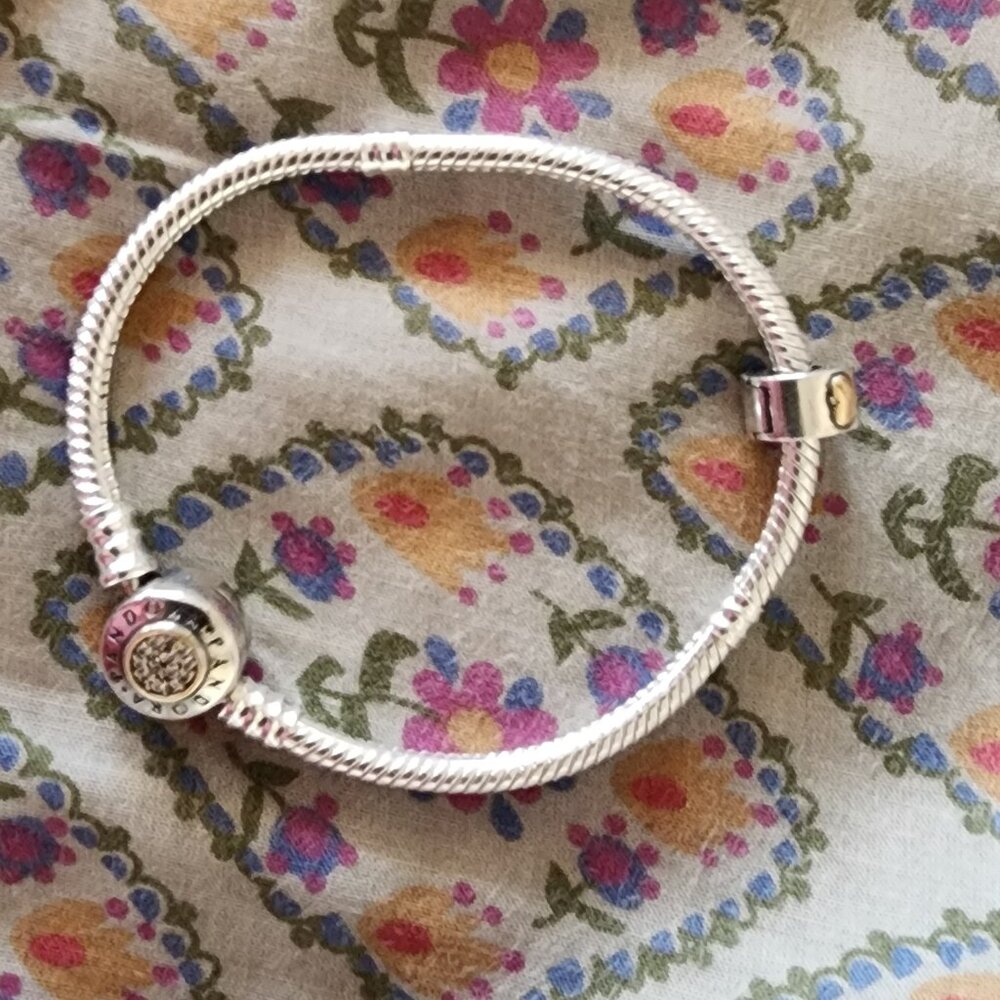 Bracelet - Picture 2 of 4